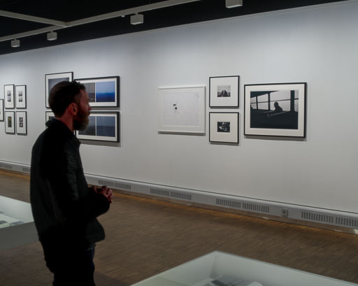 Ljosmyndasíning skoðuð
 Hero