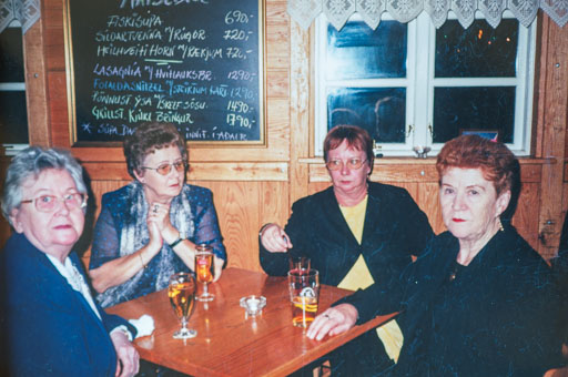 Gamlar strandar myndir
 Hero